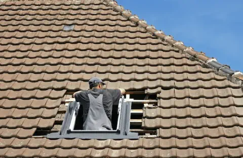 Pose de velux - Saint-Étienne-l'Allier